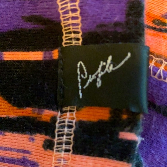 Graphic print mini dress by profile. - Picture 8 of 10